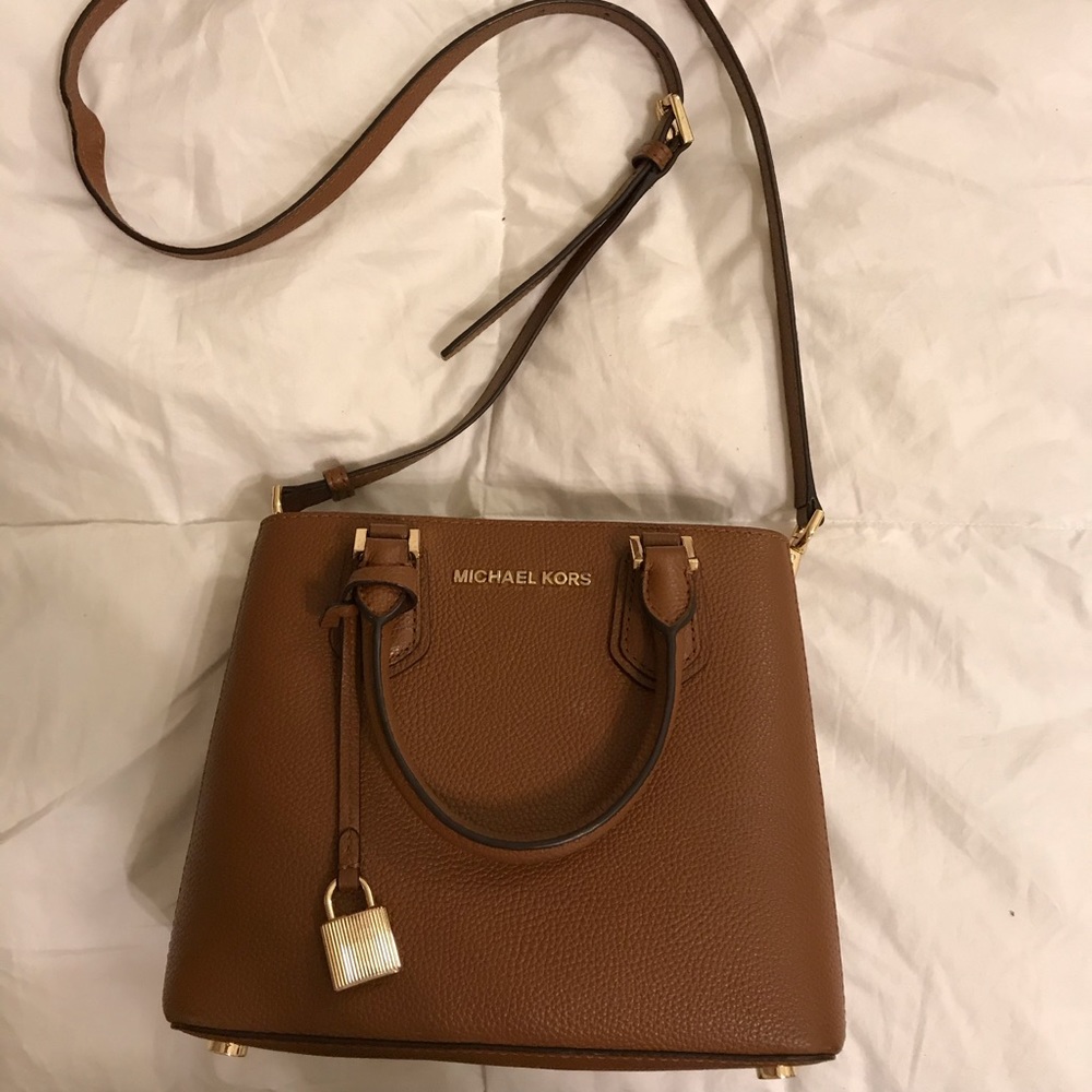 Michael Kors Crossbody
